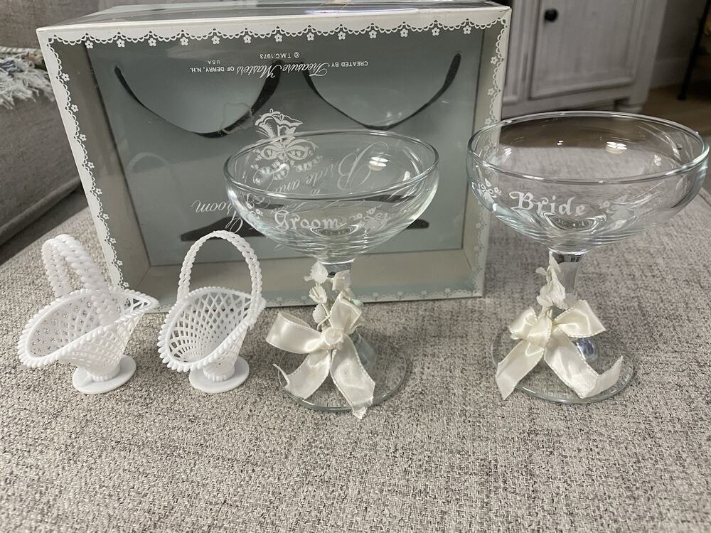 Vintage Bride Groom Toast Goblets Set Treasure Masters 1973 Wedding W/Bonus